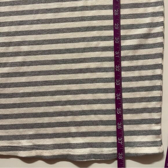 Charlotte Russe NWT Light Gray & Cream Striped Bodycon Midi Dress Size S - Picture 8 of 12